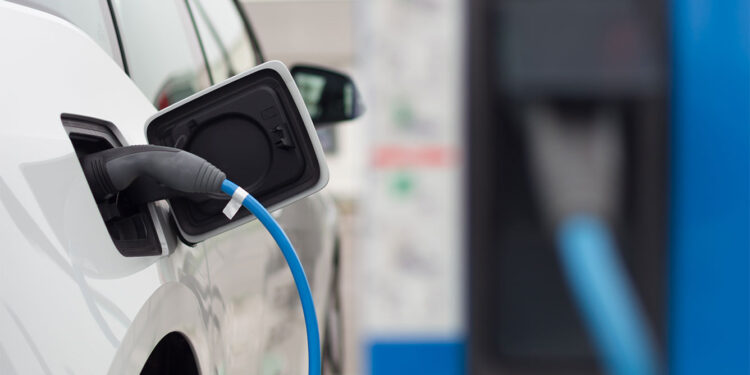 What do you need to know about EV charging stations in India?